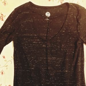 SQ small Tee. Too tight on my upper arms.